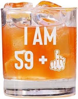QPTADesignGift Vagyok, 59 + Középső Ujj Whiskys Üveg Whiskey Maratott Üveg - 60. Születésnap - Vicces Szülinapi Fordult 60